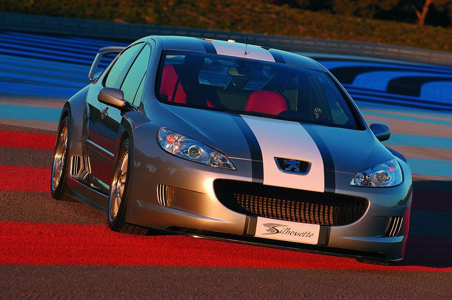  Peugeot 407 Silhouette 2004 года  (фото 18 из 32)